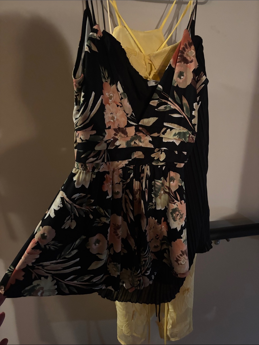 Floral Black V-Neck Summer Dress with Spaghetti Straps